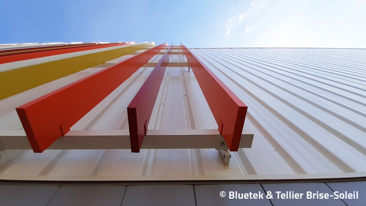 Actualité Bluetek lanterneaux Bluesteel Therm et brise-soleil façade Tellier