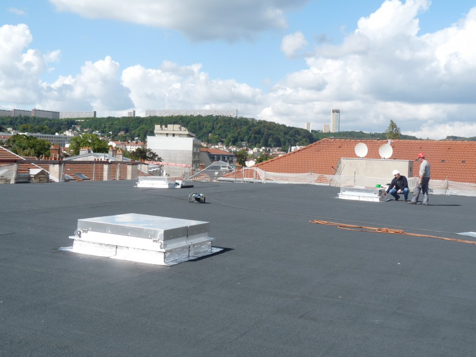 Un capot aluminium avec isolation acoustique pour la Faculté de Droit de Nancy